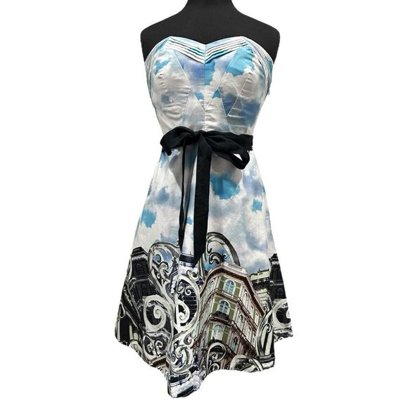 Moulinette Soeurs Dresses & Skirts - Moulinette Souers Blue and White Vienna Print Skyward Dress Sz 8
